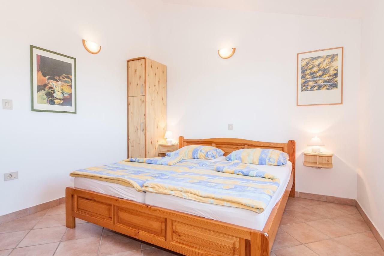 Villa California Poreč Kültér fotó