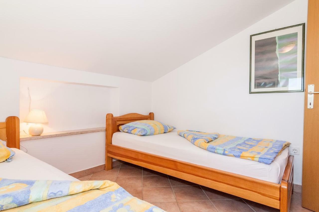 Villa California Poreč Kültér fotó