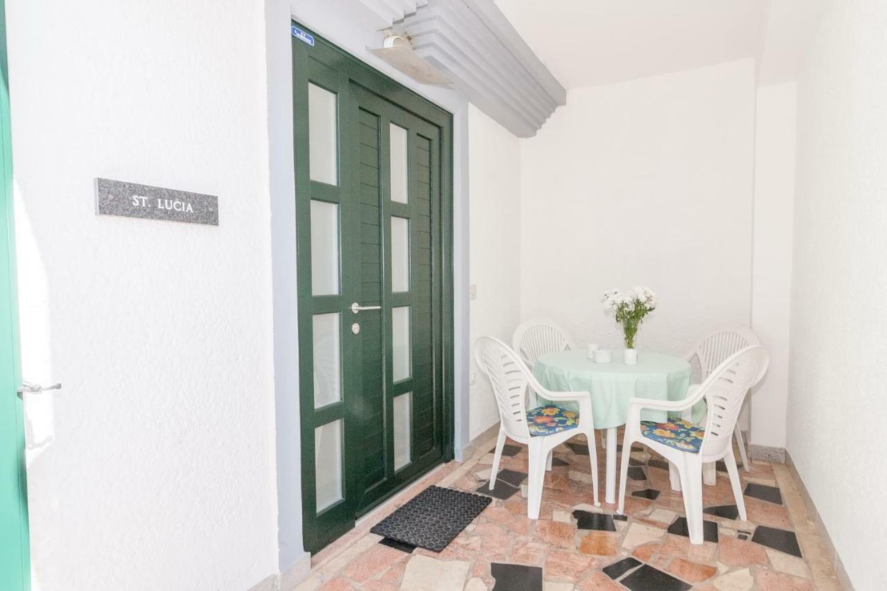 Villa California Poreč Kültér fotó